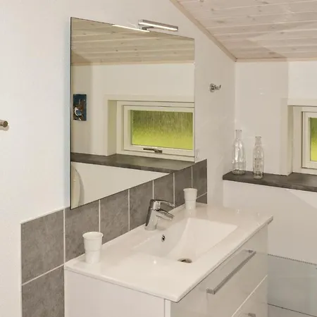 بيت للعطل With Fireplace Iv